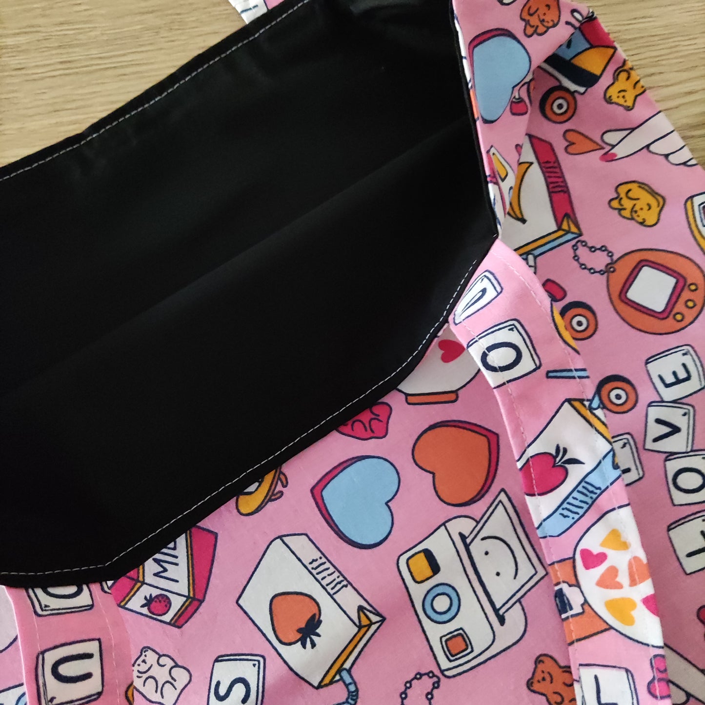 Borsa shopper rosa con disegni