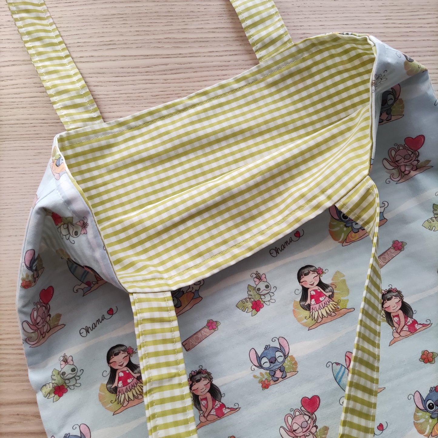 Shopper con fodera Stitch verde