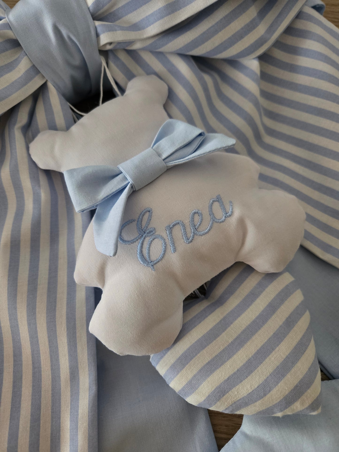 Fiocco nascita azzurro tinta unita e a righe azzurre- Soggetto personalizzabile