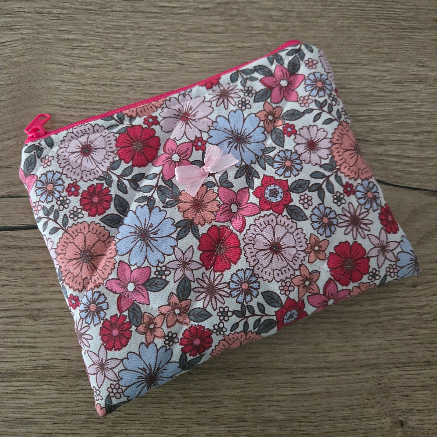 Pochette piccola con fiori