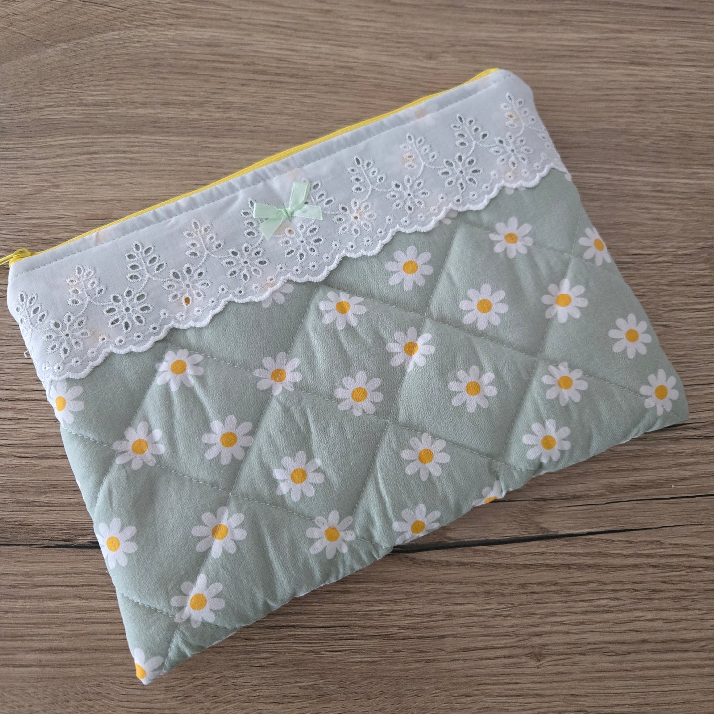 Pochette con fiori