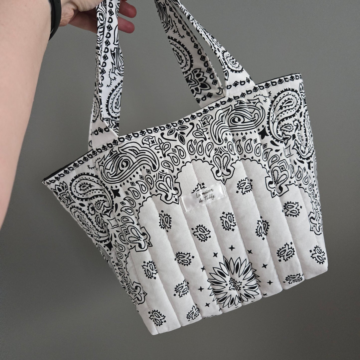 Borsa secchiello trapuntato bandana