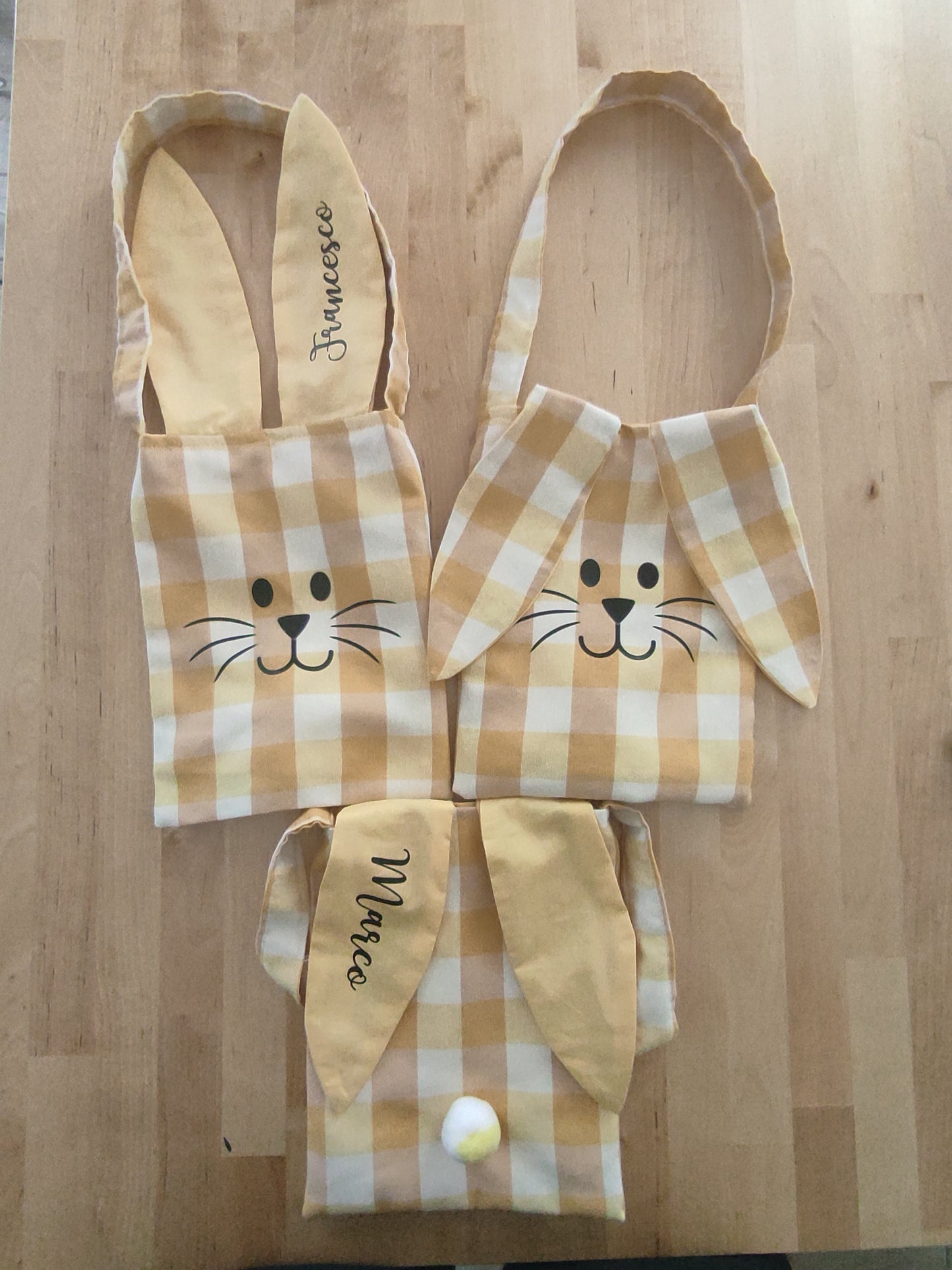 Borsette coniglio con pon pon