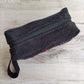 Pochette in spugna con iniziali ricamate