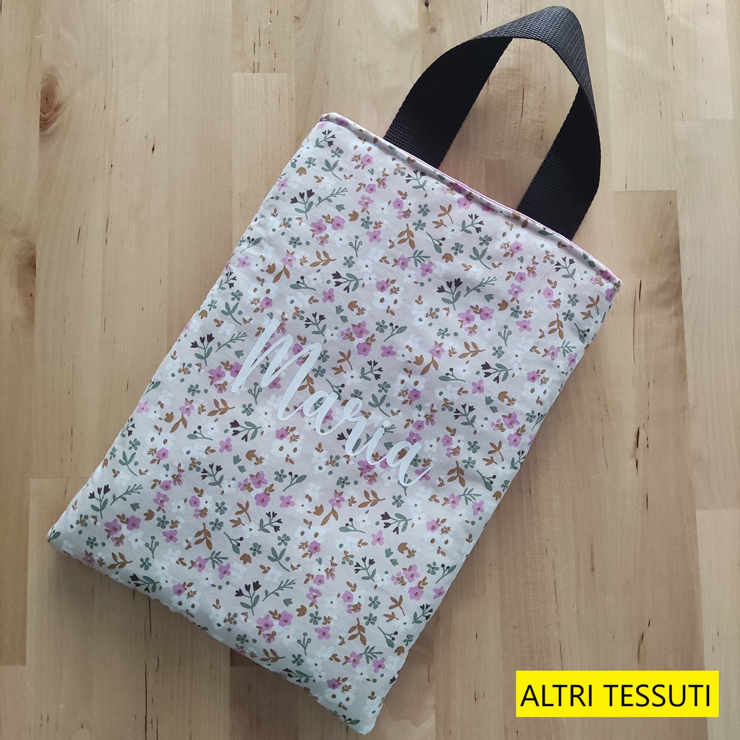 Porta libri e fumetti fantasie fiori