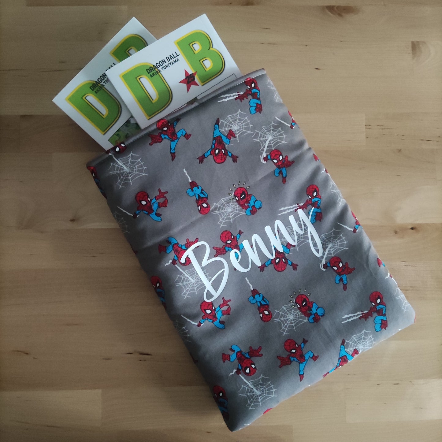 Porta libri e fumetti fantasie varie