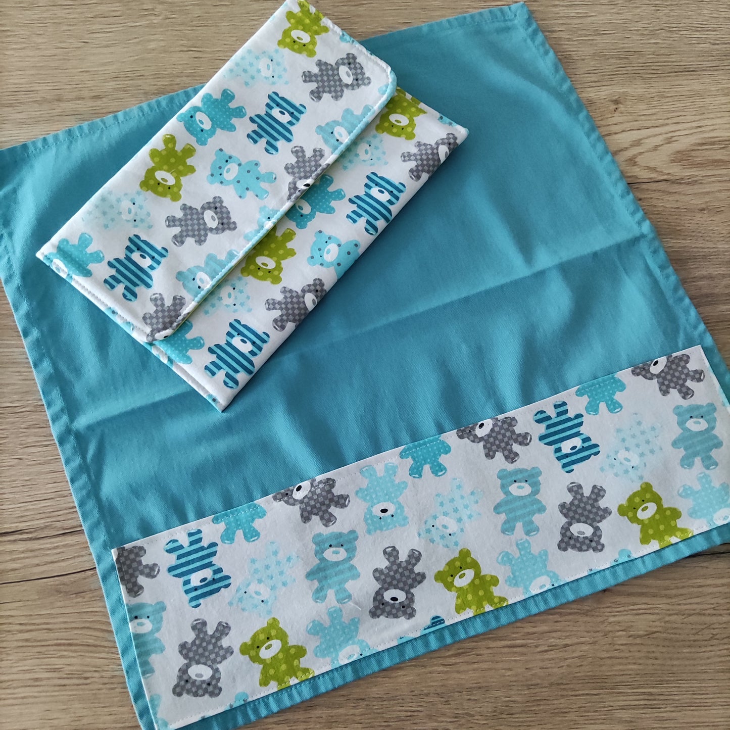 Porta tovagliolo asilo con tovagliolo - Fantasia orsetti azzurri e verdi