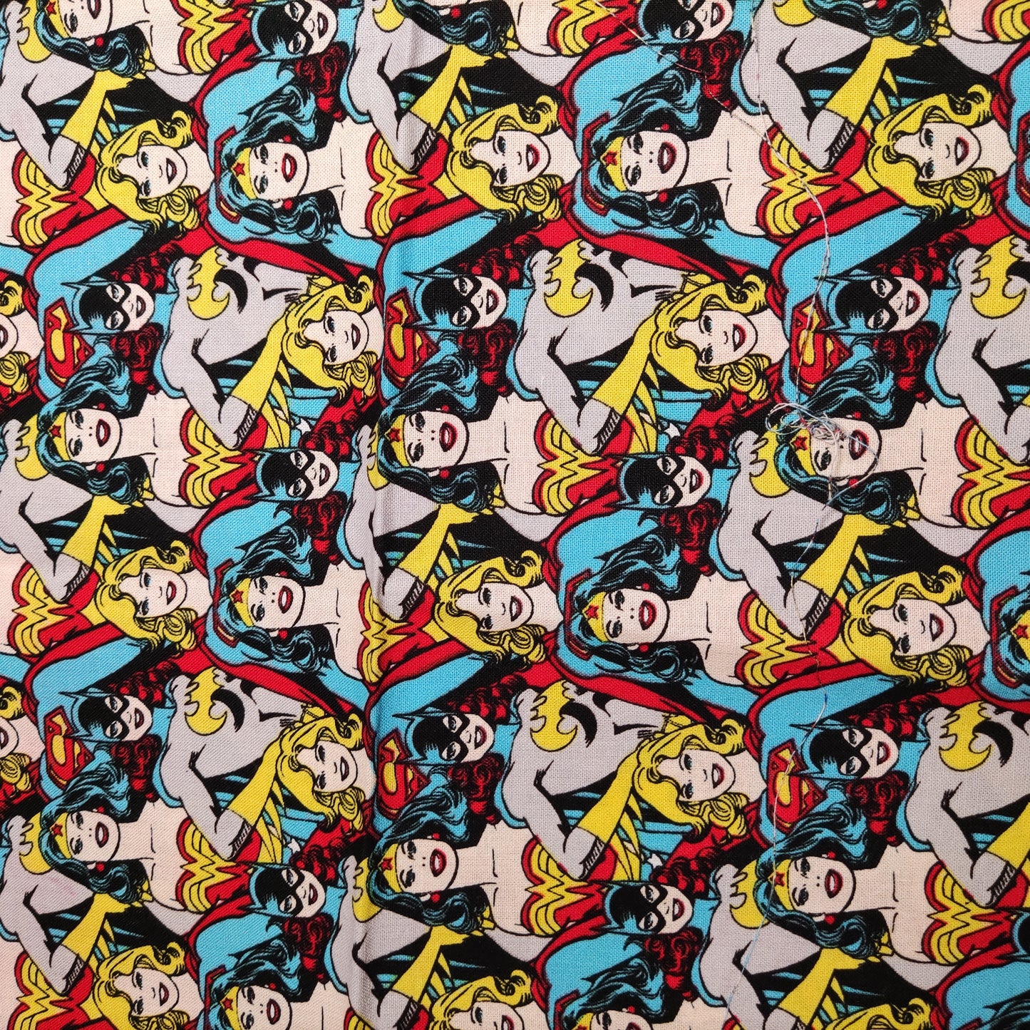 Porta libri e fumetti fantasie varie