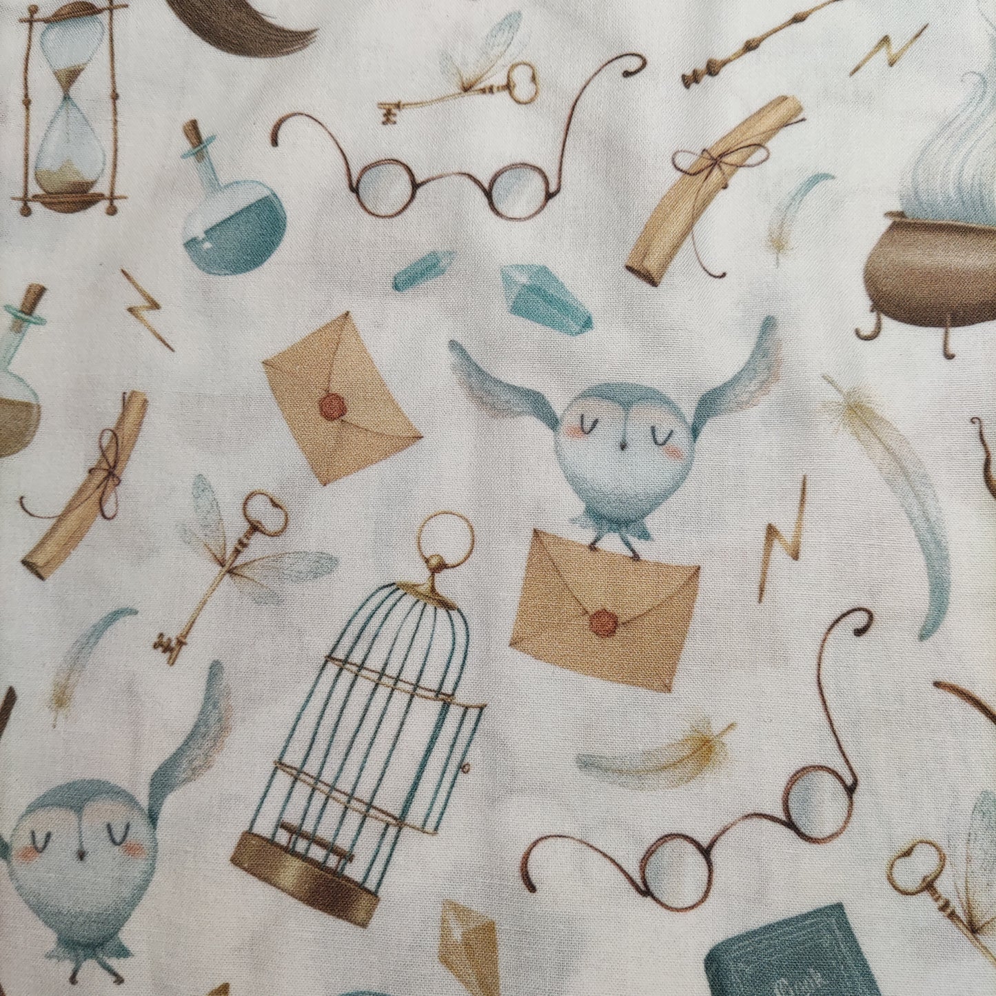 Porta libri e fumetti fantasie varie