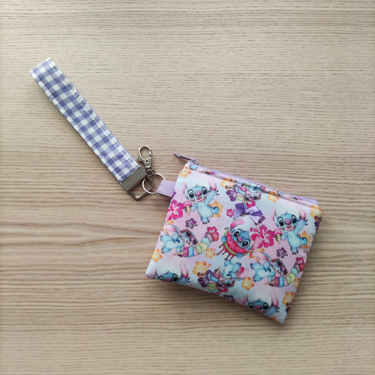 Pochette + portachiavi Stitch rosa