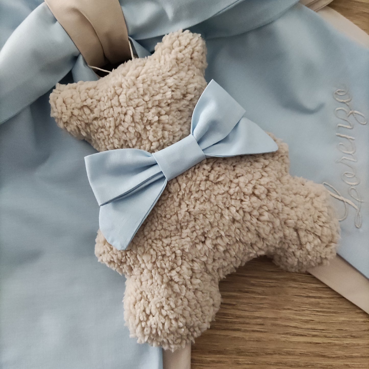 Fiocco doppio con orsetto Teddy